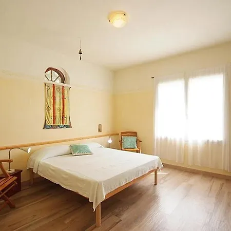 Holiday home Norsi By Solturelba Casa Buraccio